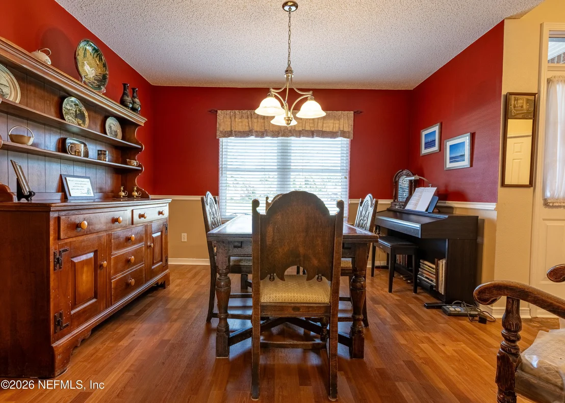 Photo of 556 WHITFIELD Road