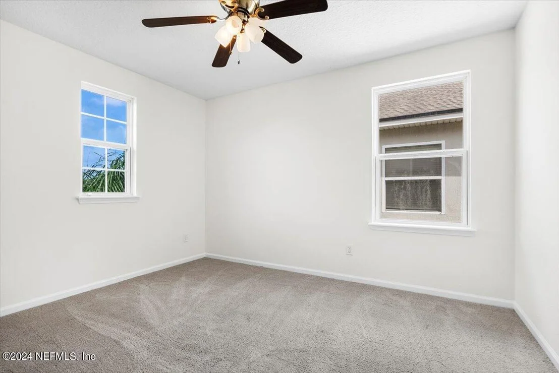 Photo of 472 GLENDALE Lane