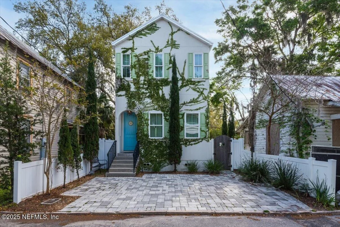 Photo of 91 ONEIDA Street