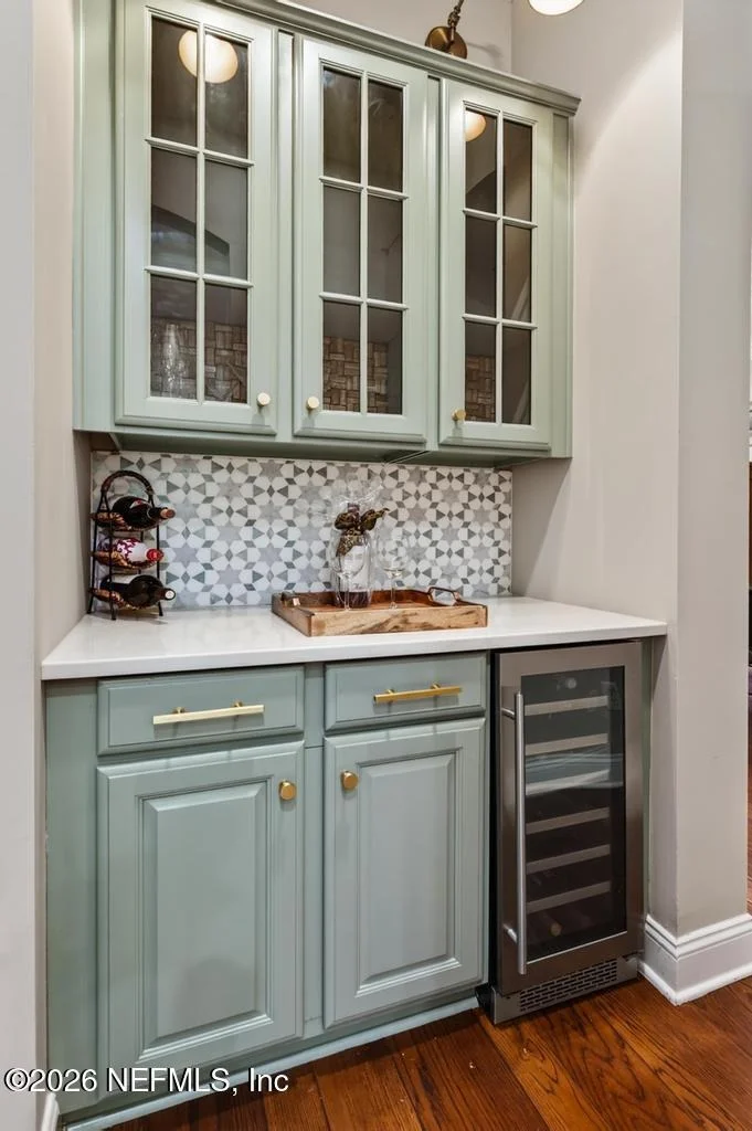 Photo of 160 PARKSIDE Drive