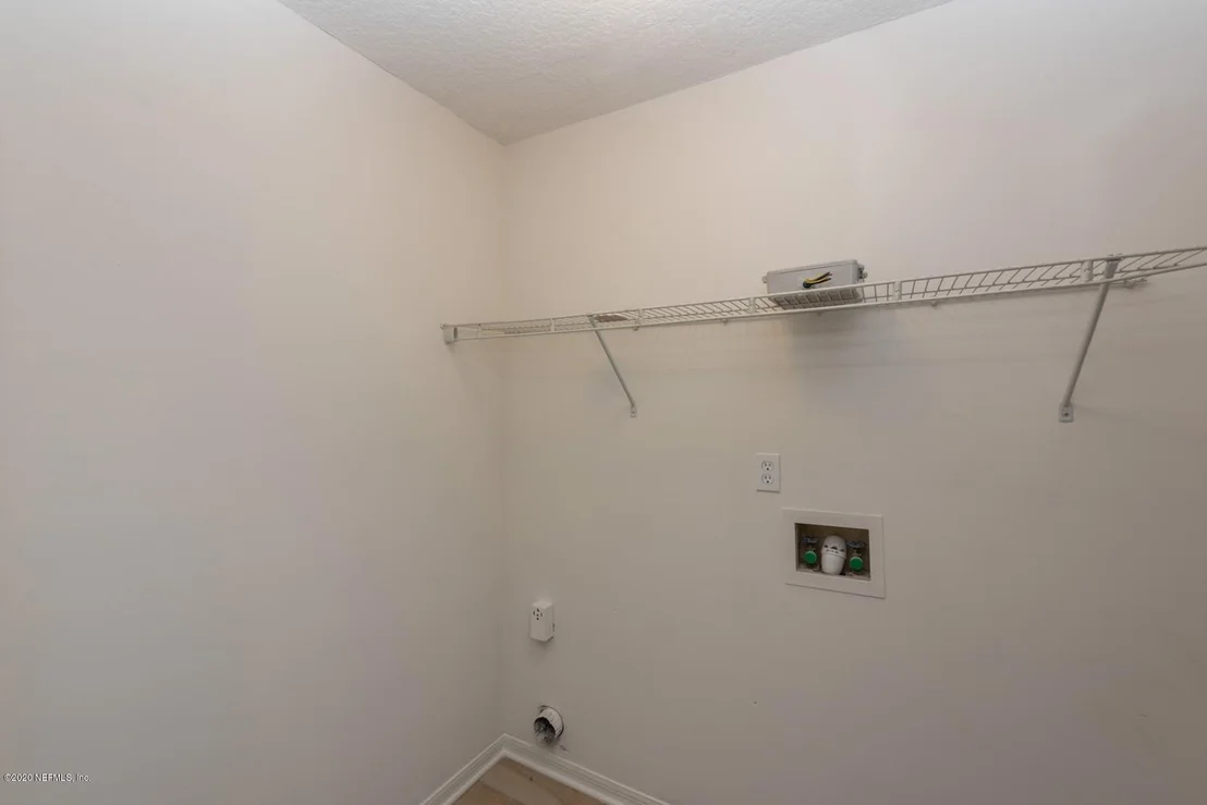 Photo of 1524 MAPLE LEAF Lane