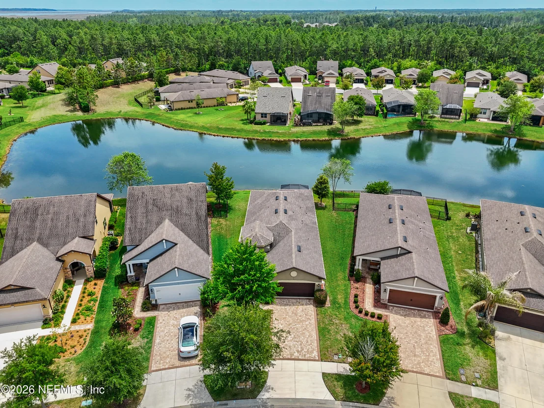 Photo of 294 WOOD POND Loop