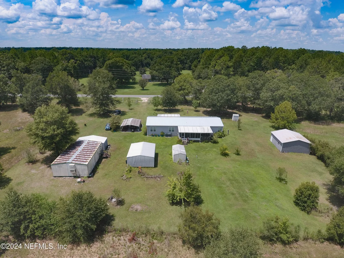 Photo of 7647 NW COUNTY ROAD 229