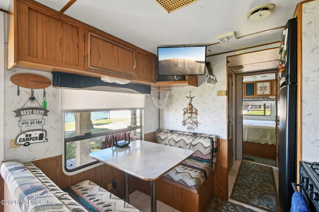 Photo of Unit 17 at 5577 HECKSCHER Drive