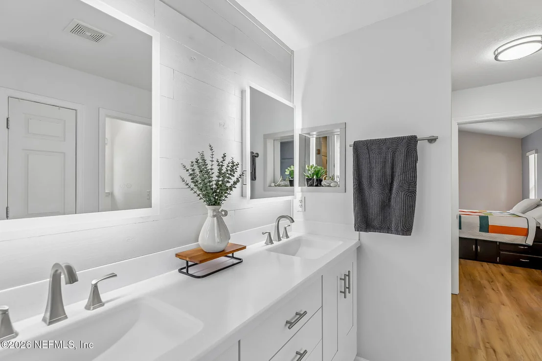 Photo of 2567 SPRING MEADOWS Drive