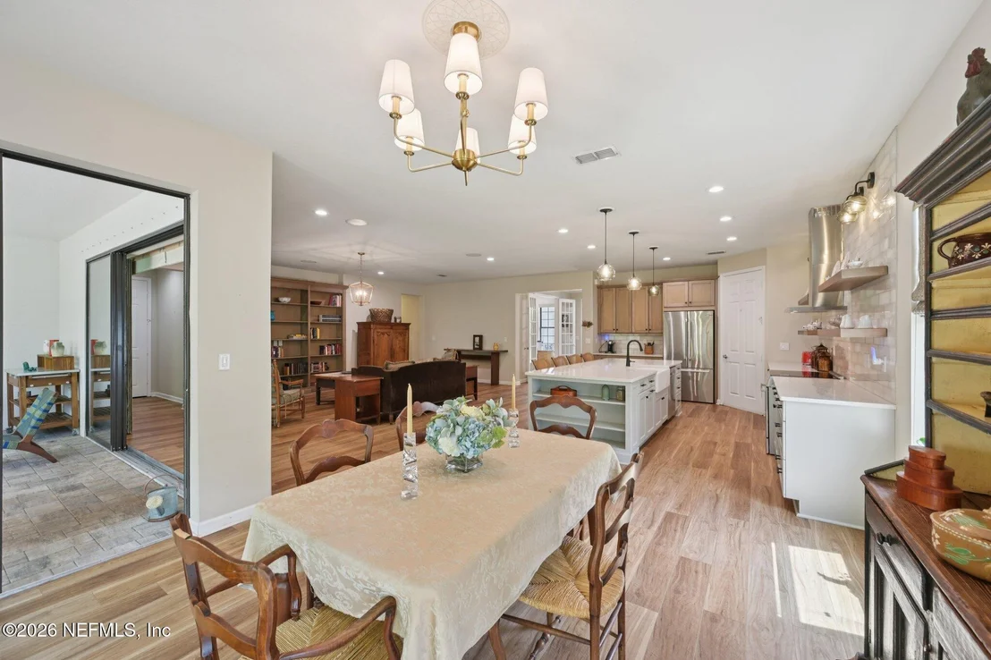Photo of 506 RIVER RUN Boulevard