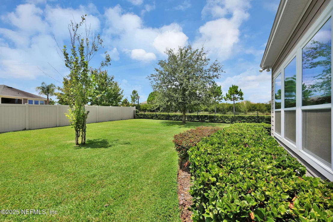 Photo of 22 MOSAIC PARK Avenue