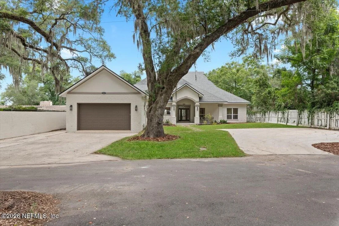 Photo of 3845 HARBOR Drive