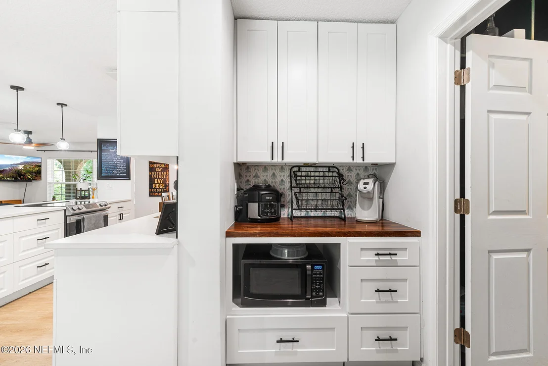 Photo of 12995 MANDARIN POINT Lane