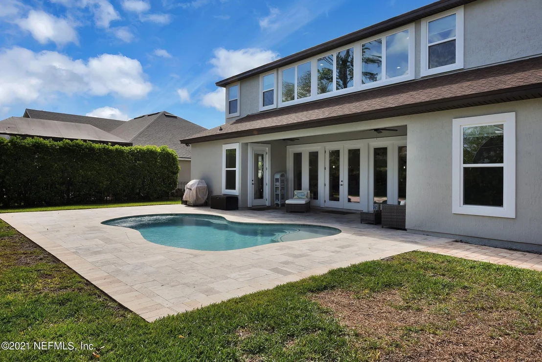 Photo of 605 DONALD ROSS Way