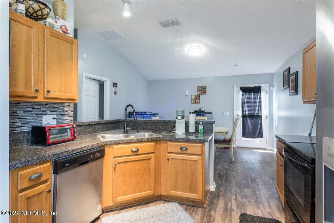 Photo of 8618 N STAR LEAF Road