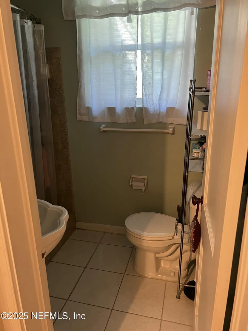 Photo of 205 SPRING FOREST Avenue