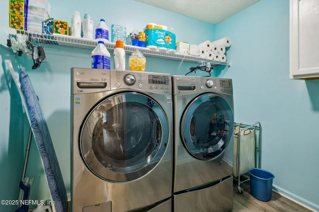 Photo of 14442 BASILHAM Lane