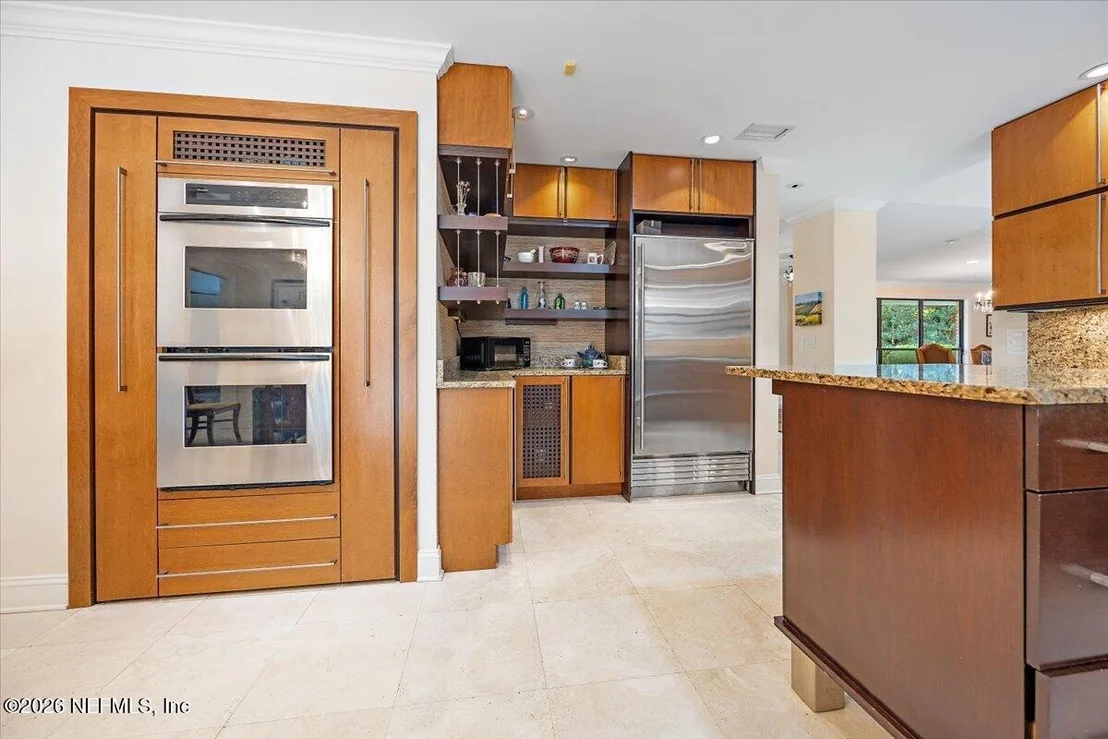 Photo of 3008 FOREST Circle
