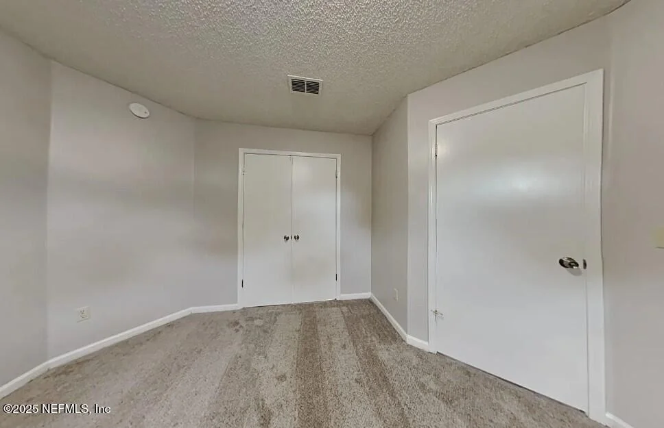 Photo of 71 NAUGATUCK Drive
