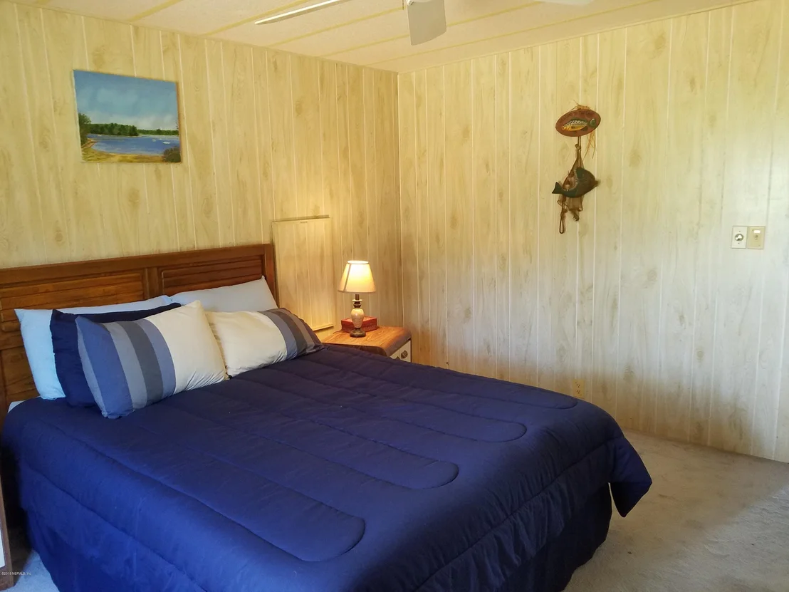 Photo of 147 SILVER POND Road