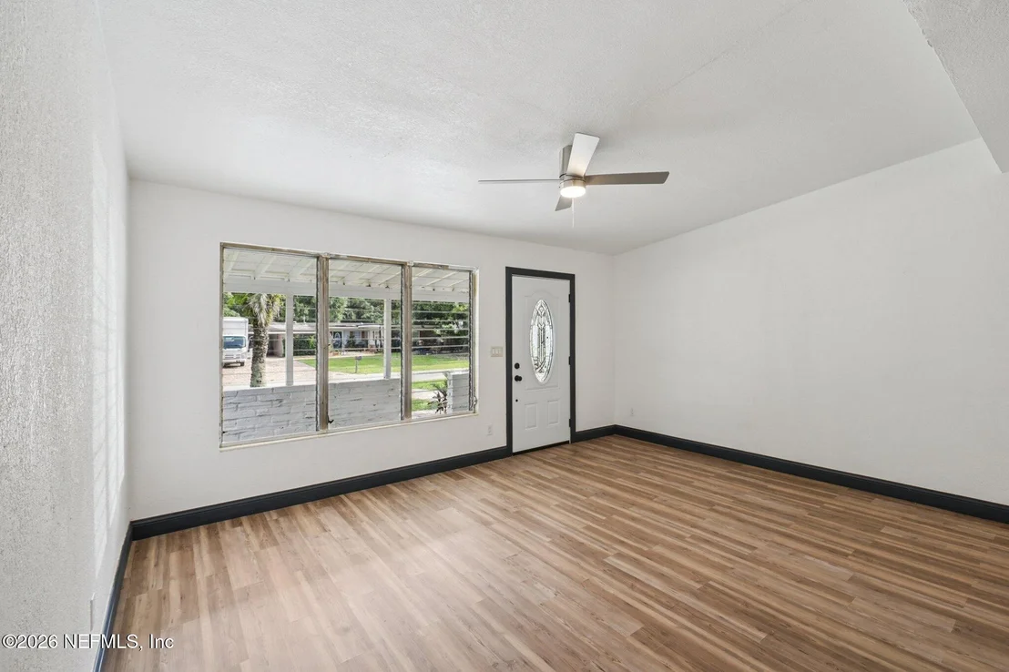 Photo of 5347 KEYSTONE Drive N
