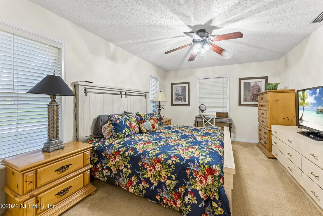 Photo of 8289 COLEE COVE Road