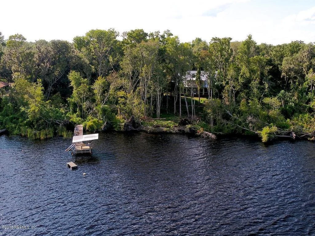 Photo of 595 W RIVER Road