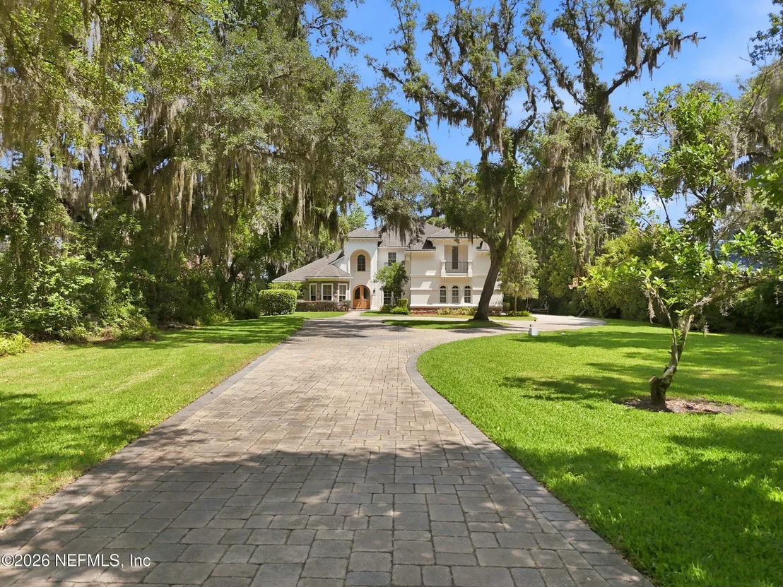 Photo of 2049 BISHOP ESTATES Road