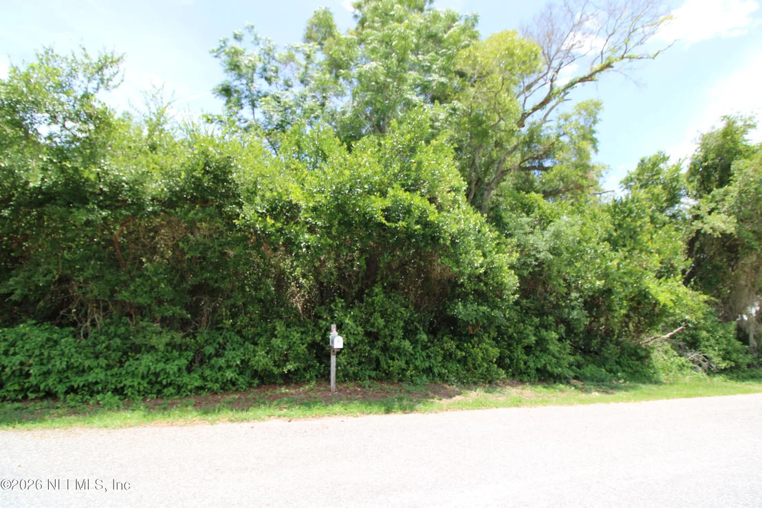 Photo of 331 LINDEN Road
