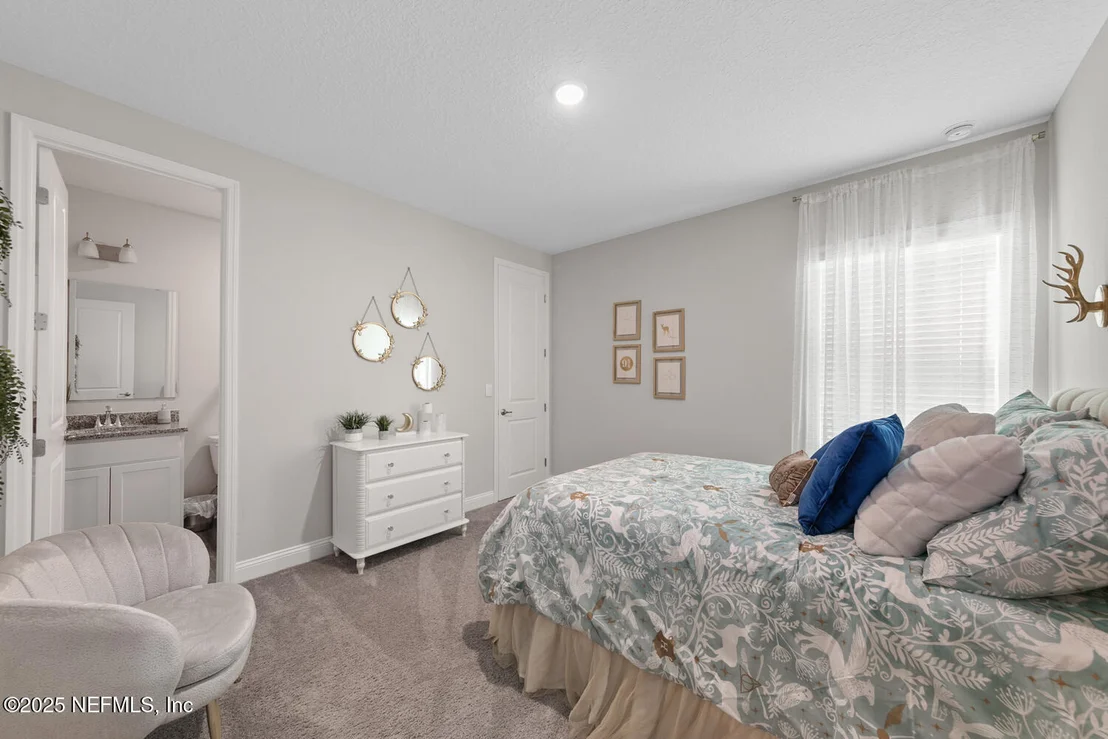 Photo of 56310 CREEKSIDE Way