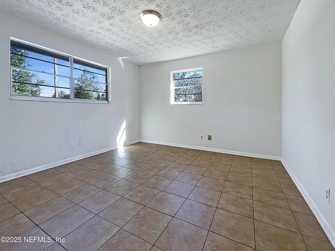 Photo of 219 IVY Street