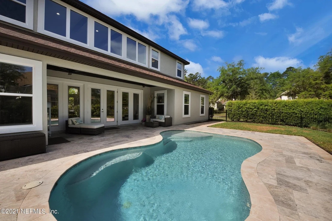 Photo of 605 DONALD ROSS Way