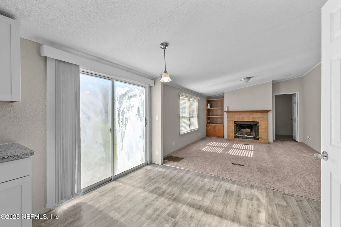 Photo of 117 WILLIAMS Lane