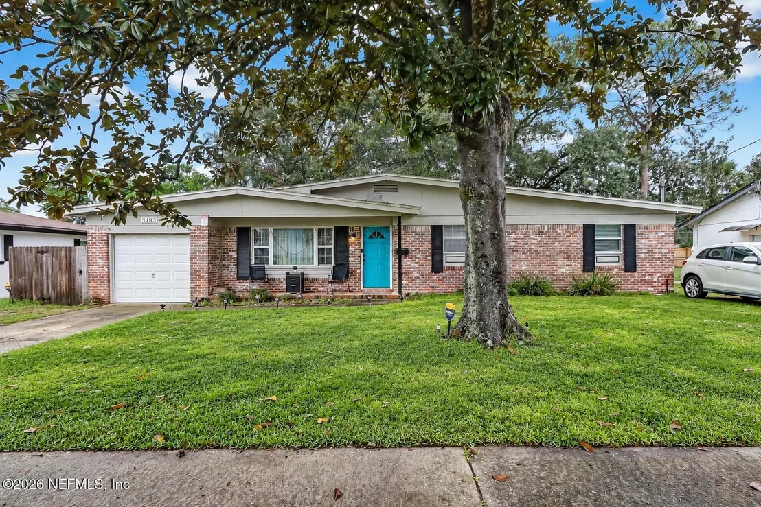 Photo of 3483 THORNHILL Drive