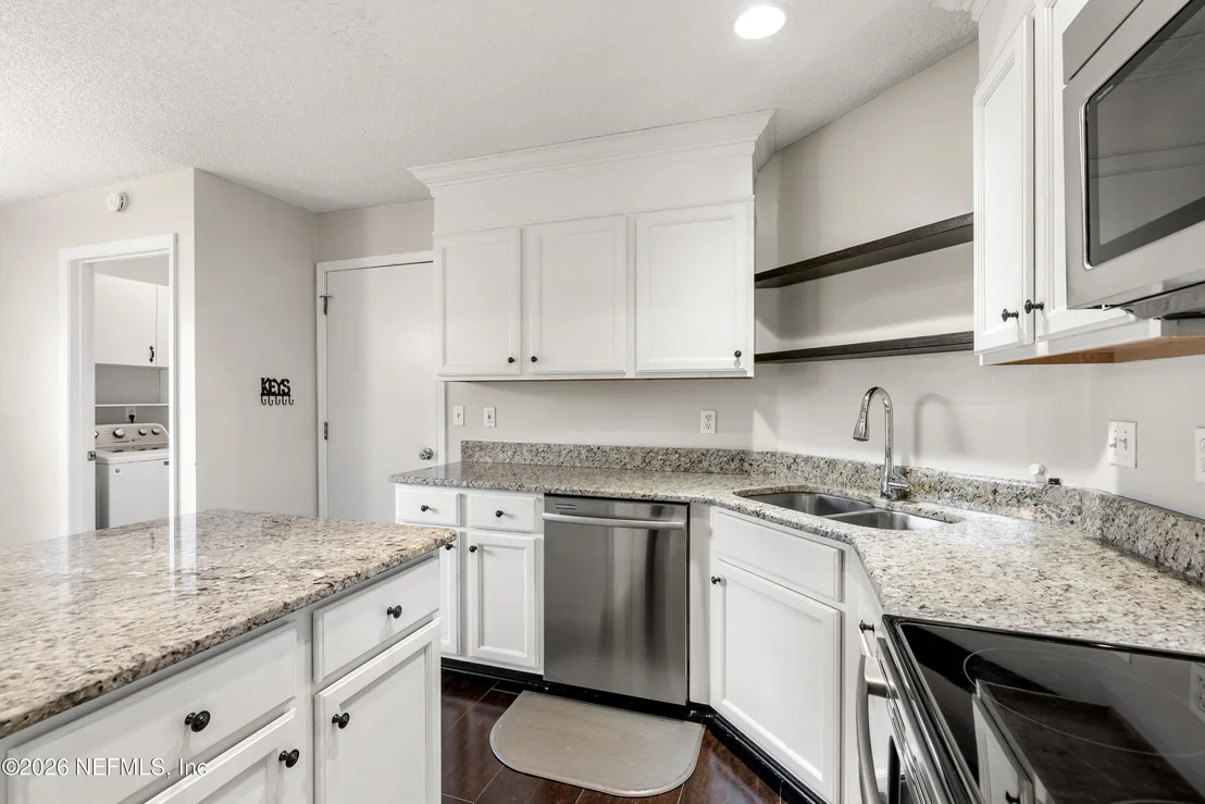 Photo of 12944 SUMMERWIND Lane