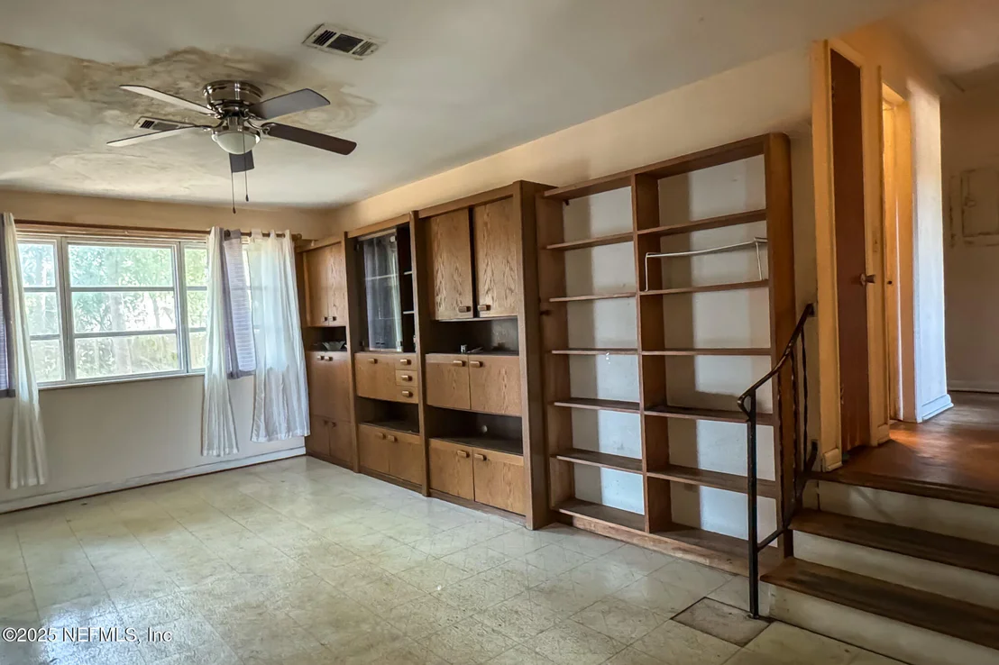 Photo of 6537 SIMCA Drive