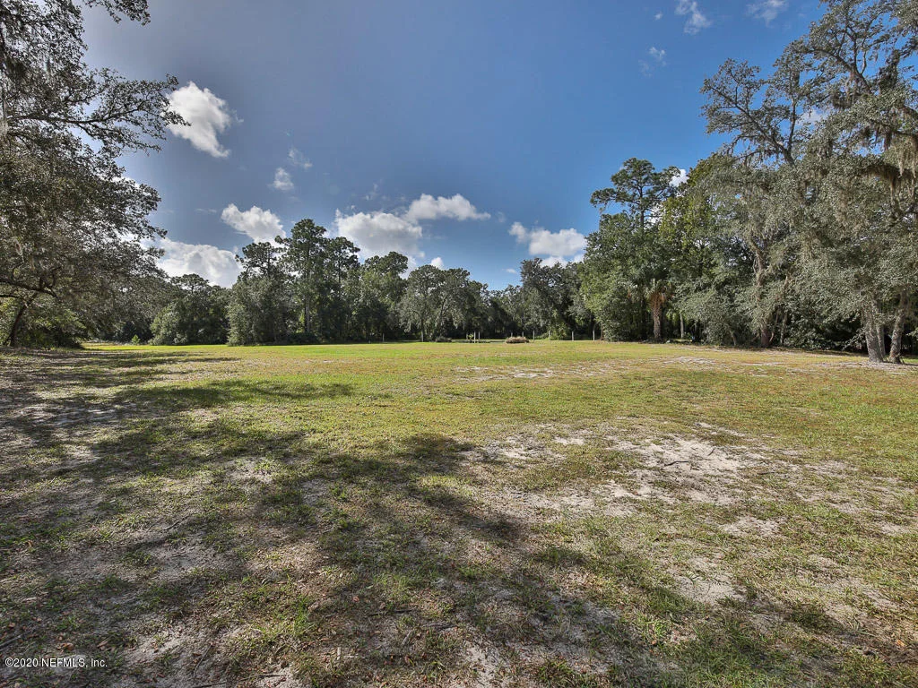 Photo of 116 LAKE Drive