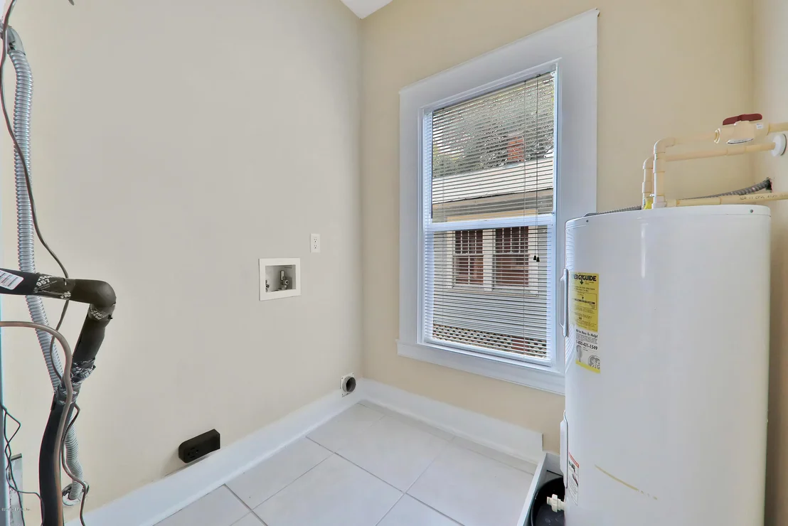 Photo of 3058 PHYLLIS Street