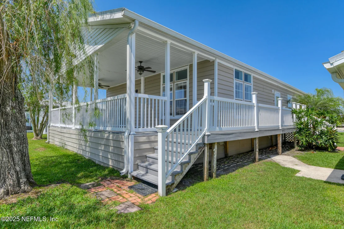 Photo of 156 MOONLITE Drive