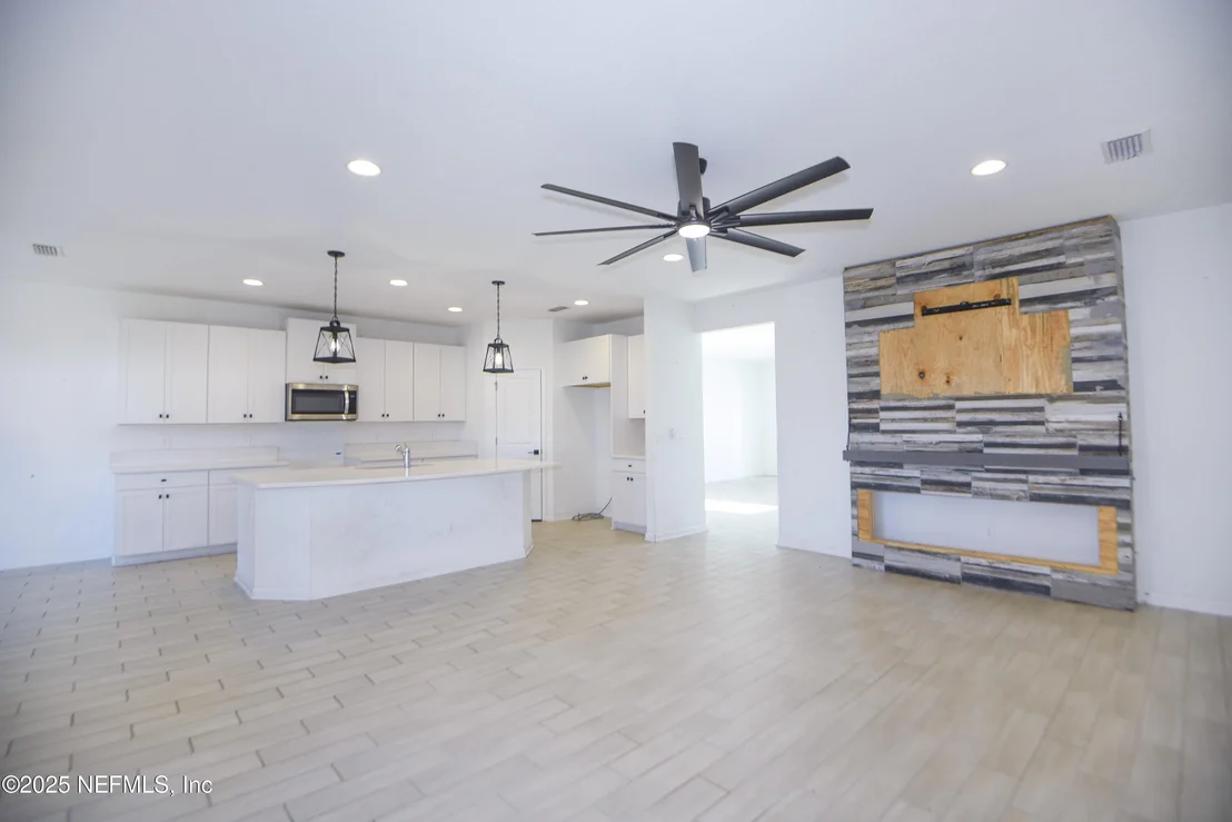 Photo of 192 BARBOSA Trail