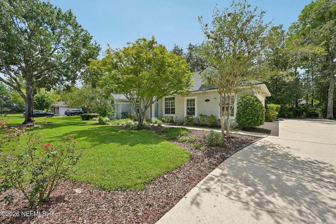 Photo of 1833 BLUEBONNET Way