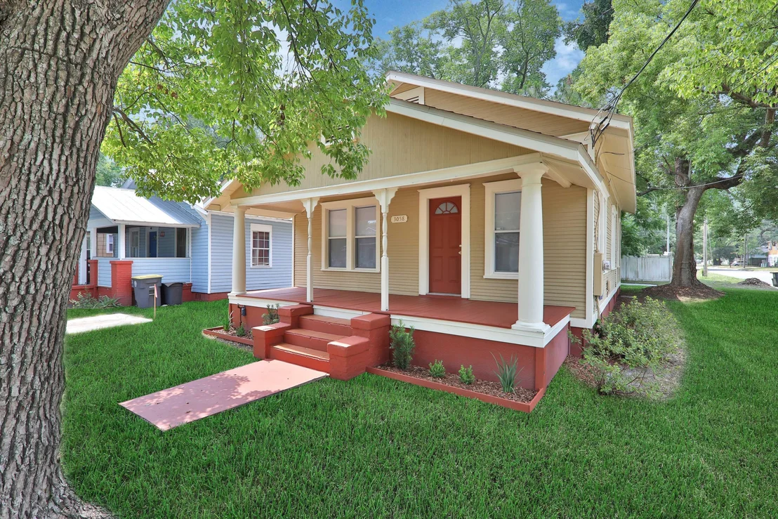 Photo of 3058 PHYLLIS Street