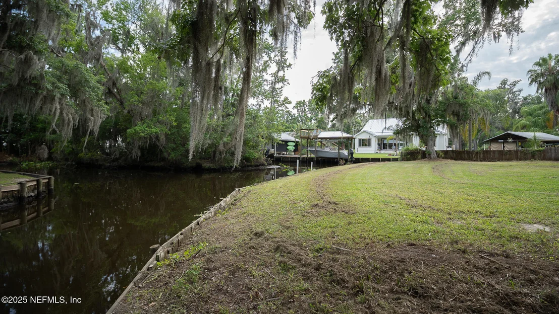 Photo of 8211 COLEE COVE BRANCH UNIT J Road