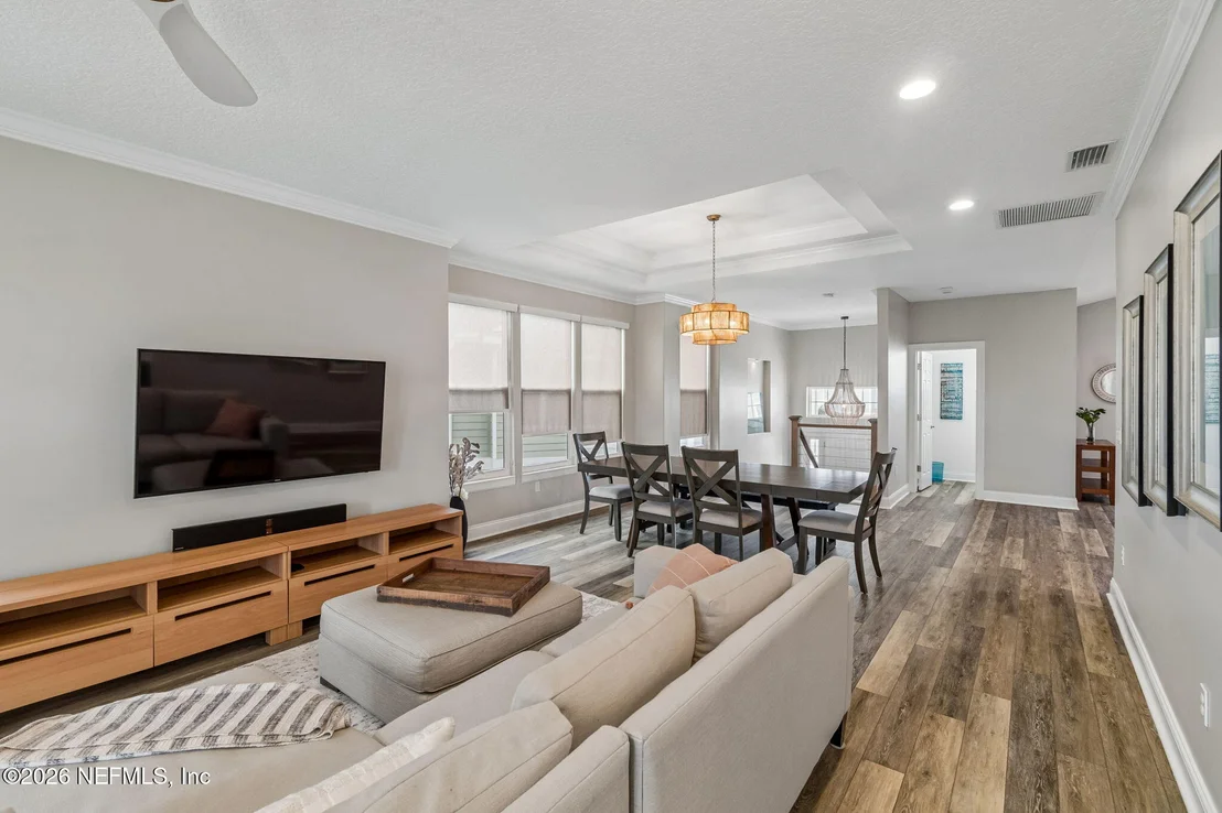 Photo of 123 SUNSET Circle S