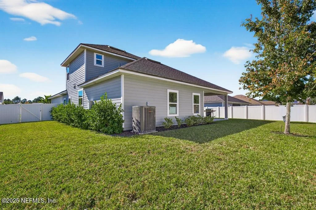 Photo of 95362 CORNFLOWER Drive