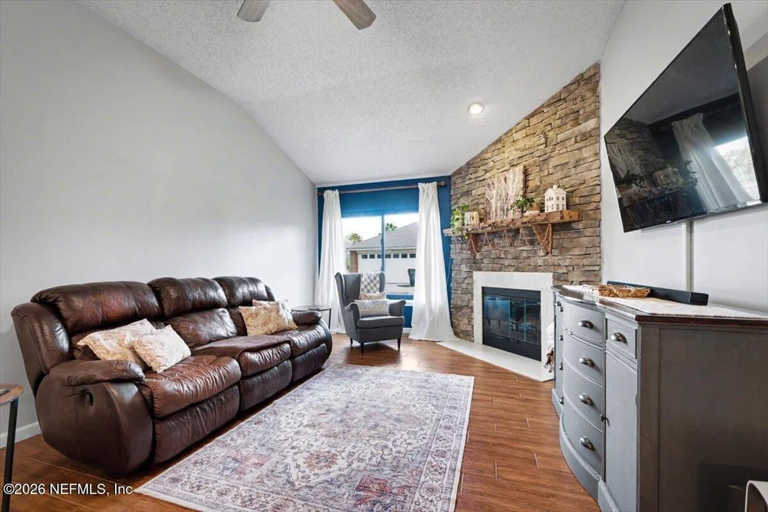 Photo of 10761 FORD Road