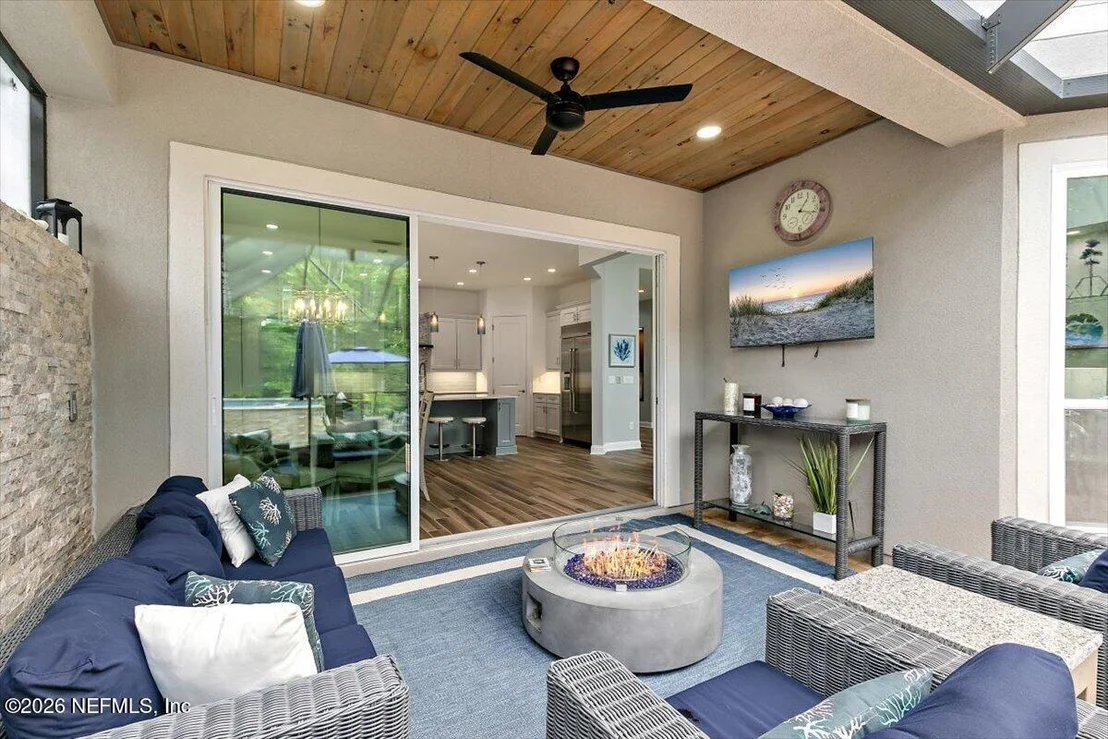 Photo of 485 OLD BLUFF Drive