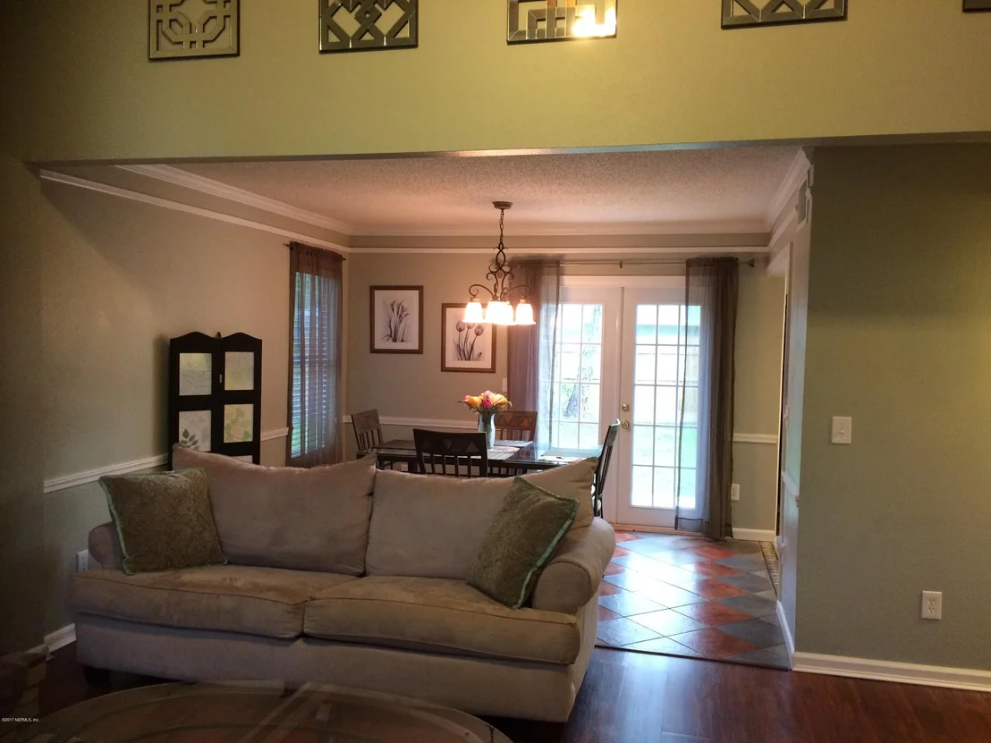 Photo of 418 HARVEST BEND Drive
