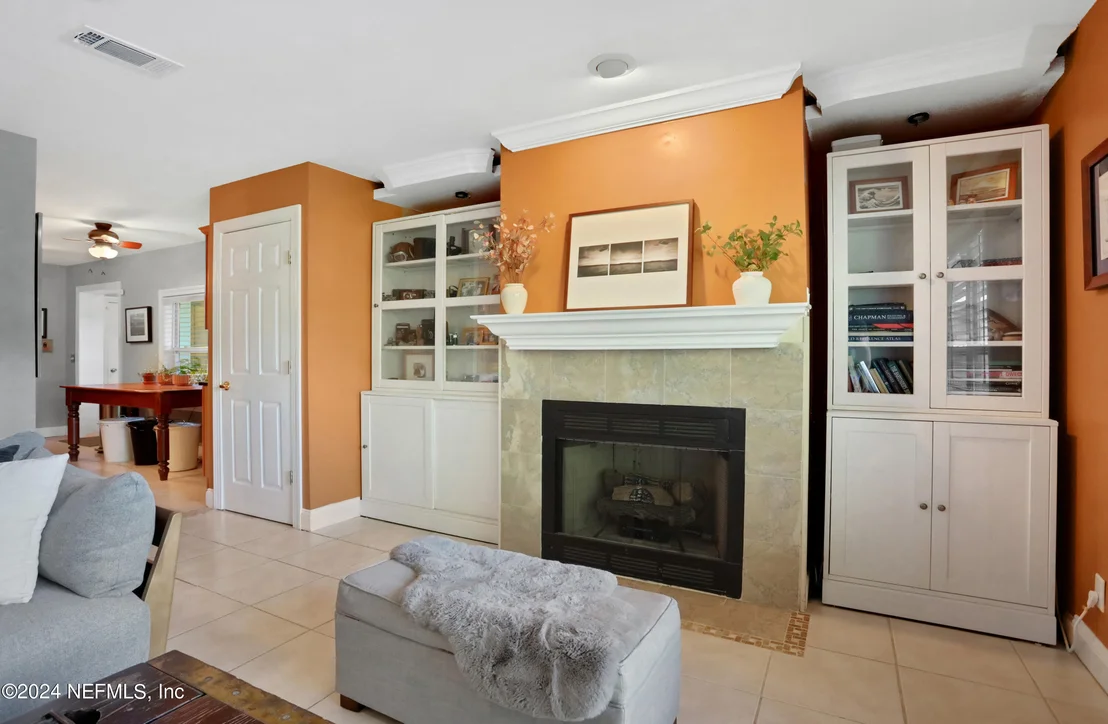 Photo of 6468 RIVER POINT Drive