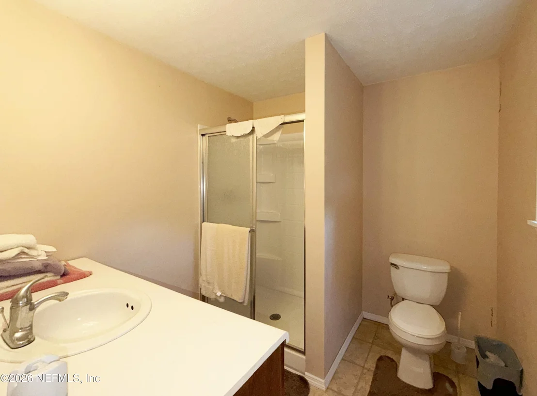 Photo of 104 HELEN Avenue
