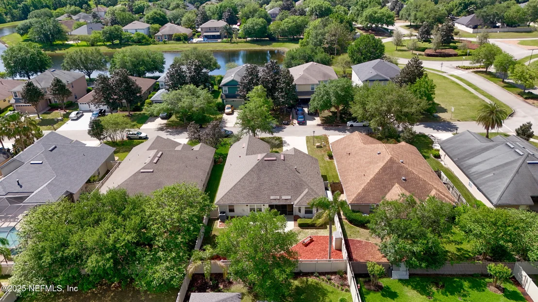 Photo of 408 LAKE MONROE Place