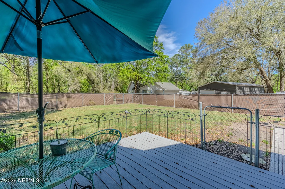 Photo of 1801 LAKE Road