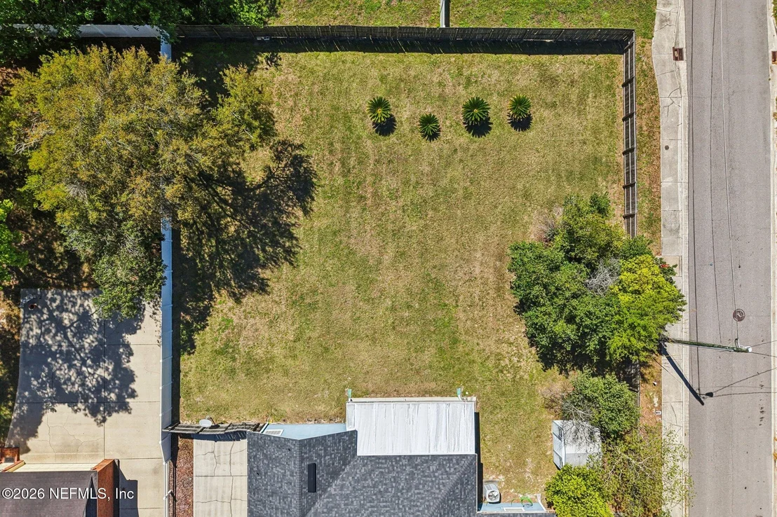 Photo of 450 RALPH Street
