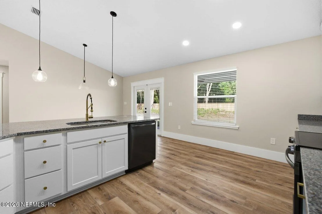 Photo of 6093 TAYLOR Road